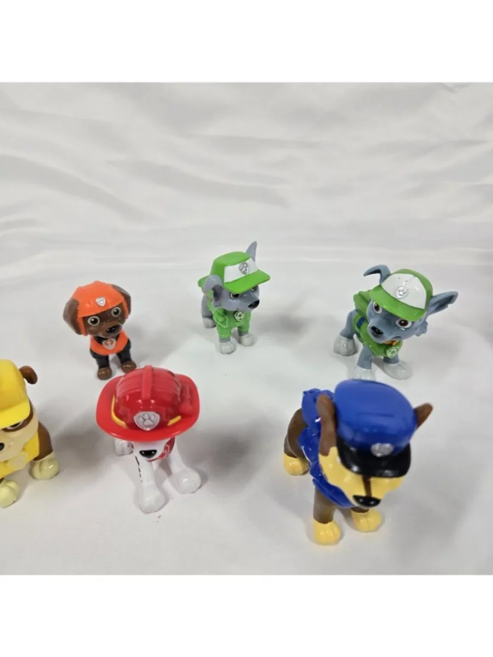 Paw Patrol Action Toys Figures Lot of 8 & Skye's Helicopter
